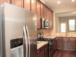 702 Wickham Ridge Rd in Apex, NC - Building Photo - Building Photo