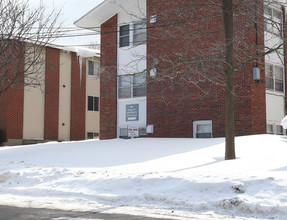 138 Polk Street Apartments in Syracuse, NY - Building Photo - Building Photo