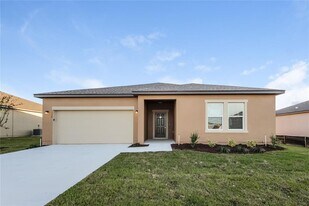 158 Hidden Lk Lp in Haines City, FL - Building Photo