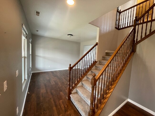 435 W Regatta Ln in Stansbury Park, UT - Building Photo - Building Photo