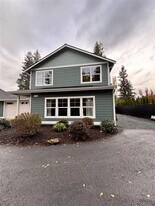 529 Ball St in Sedro Woolley, WA - Building Photo