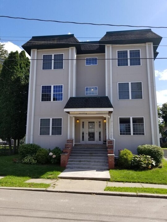 Prindle Terrace in Hornell, NY - Building Photo