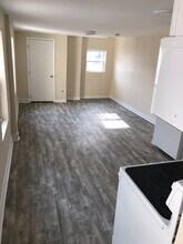 639 N 12th St in Philadelphia, PA - Building Photo - Building Photo