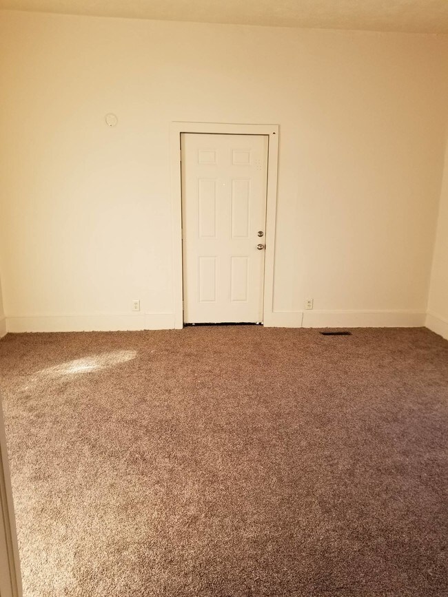 720 W North St-Unit -720 W. North St #1 in Kokomo, IN - Building Photo - Building Photo