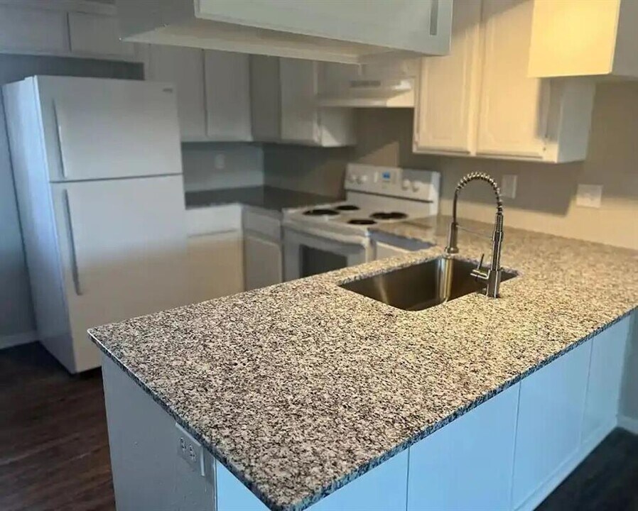 4436 NW 36th St in Oklahoma City, OK - Building Photo