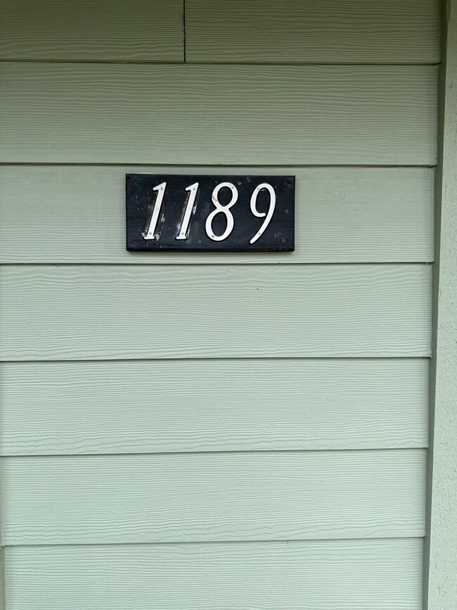 1189 Casita Dr in Yuba City, CA - Building Photo - Building Photo