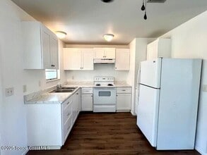 2955 Redgrove Dr NE in Palm Bay, FL - Building Photo - Building Photo