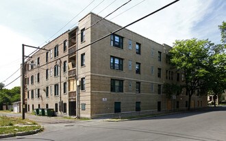 3501 W Adams St Chicago, IL 60624 in Chicago, IL - Building Photo