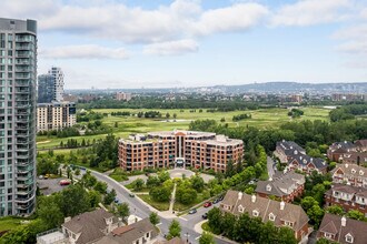 201 de la Pointe-Sud in Montréal, QC - Building Photo - Building Photo