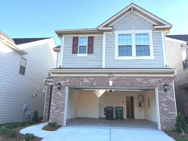 15516 Scholastic Dr in Charlotte, NC - Building Photo - Building Photo