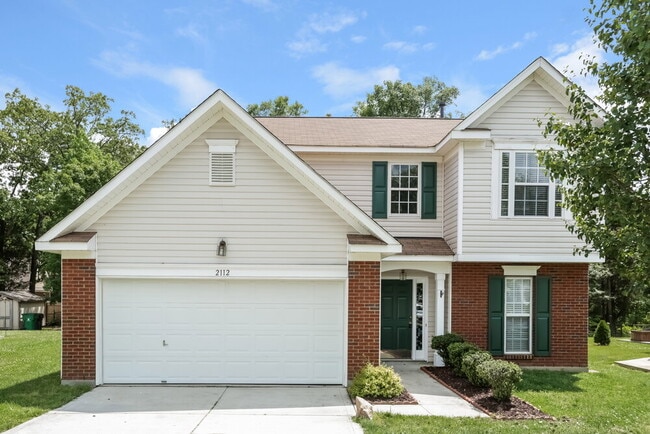 property at 2112 Highland Park Dr