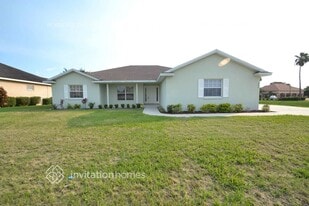 202 Clovis Pass in Winter Haven, FL - Building Photo