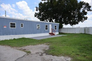 195 Jonna St in Lakeland, FL - Building Photo