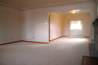 1008 Bechtel St in Monaca, PA - Building Photo - Building Photo
