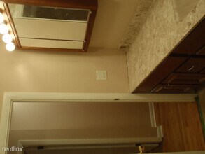 6440 W Montrose Ave in Harwood Heights, IL - Building Photo - Building Photo