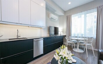 1521 Corcoran St NW in Washington, DC - Building Photo - Building Photo