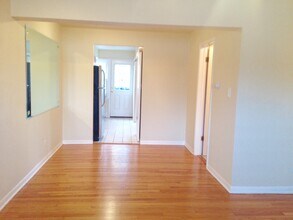 4700 N Ashland Ave in Chicago, IL - Building Photo - Building Photo