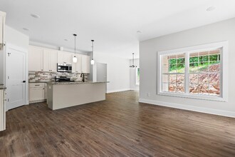 150 Vast View Wy in Youngsville, NC - Building Photo - Building Photo