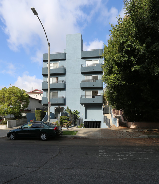 Electro Apartments - WSP 833 Berendo LLC in Los Angeles, CA - Foto de edificio - Building Photo