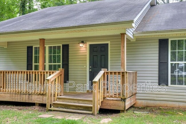 property at 746 Hamilton Rd