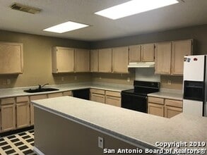 15010 Digger Dr in San Antonio, TX - Building Photo - Building Photo
