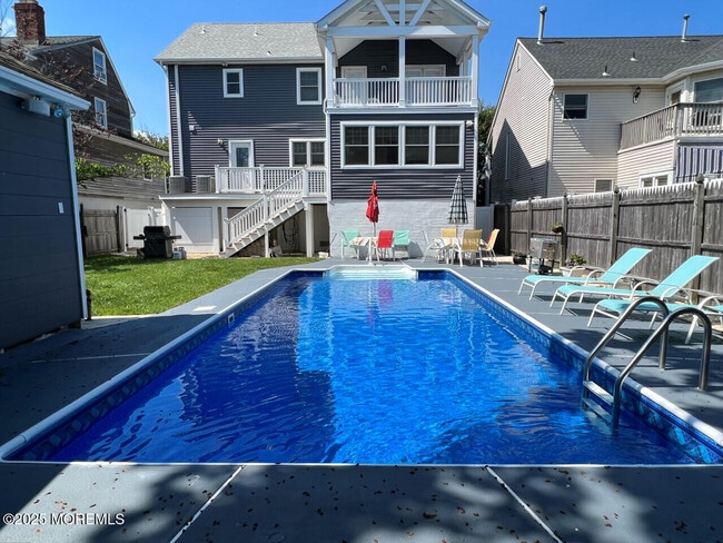 property at 114 New York Ave