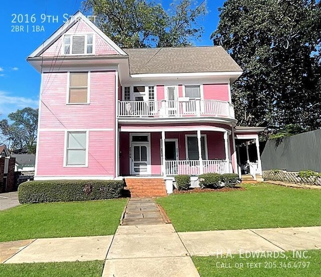 property at 2016 9th St