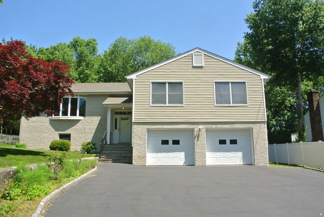 property at 302 Westwood Rd