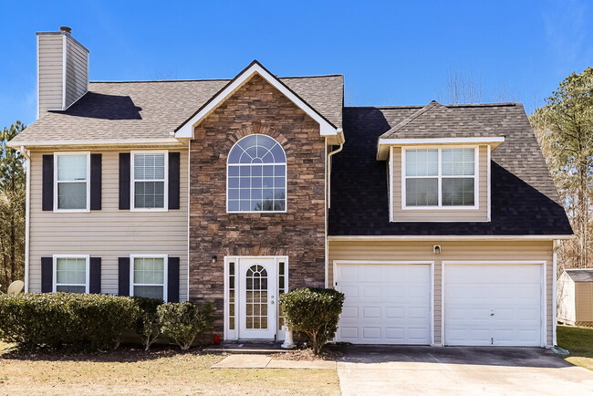 property at 4624 Glider Cir