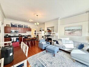 177 Marlborough St, Unit 8 in Boston, MA - Building Photo - Building Photo