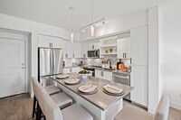 The Residences at Monterra Commons in Cooper City, FL - Foto de edificio - Building Photo