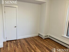 545 Somerville Ave in Somerville, MA - Foto de edificio - Building Photo