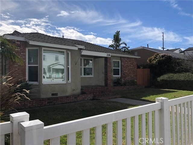 property at 218 Lincoln Ave