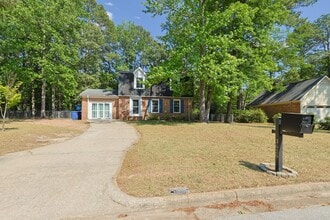 3629 Sugar Cane Cir in Fayetteville, NC - Building Photo - Building Photo
