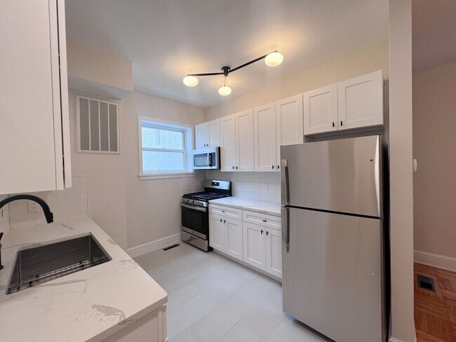 property at 419 S 17th St