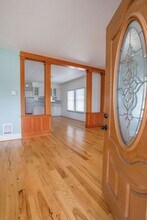 402 S Main St in Coupeville, WA - Building Photo - Building Photo