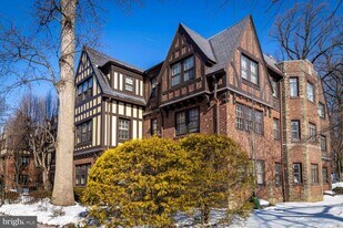 415 City Ave in Merion Station, PA - Building Photo