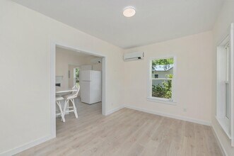 76 Clay St in Defuniak Springs, FL - Building Photo - Building Photo