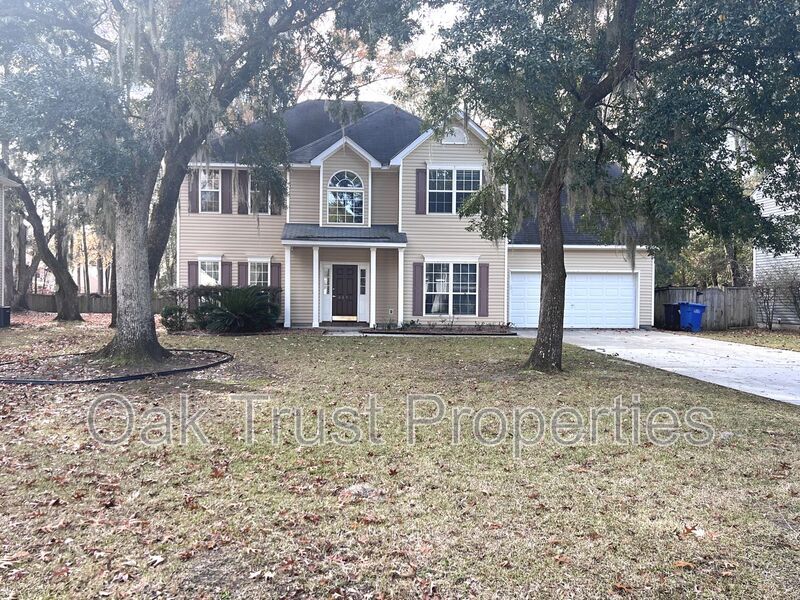 8653 Hickory Creek Ln in North Charleston, SC - Building Photo