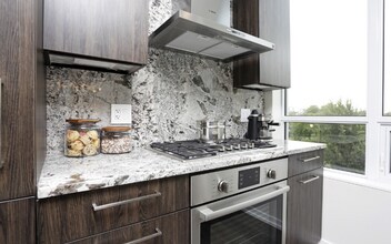 750 N Hudson Ave in Chicago, IL - Foto de edificio - Building Photo