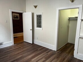 2120 E Carson St in Pittsburgh, PA - Building Photo - Building Photo