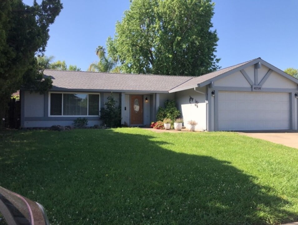 4714 Papaya Dr in Fair Oaks, CA - Building Photo