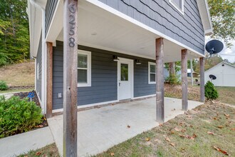 6258 Campbellsville Pike in Culleoka, TN - Building Photo - Building Photo