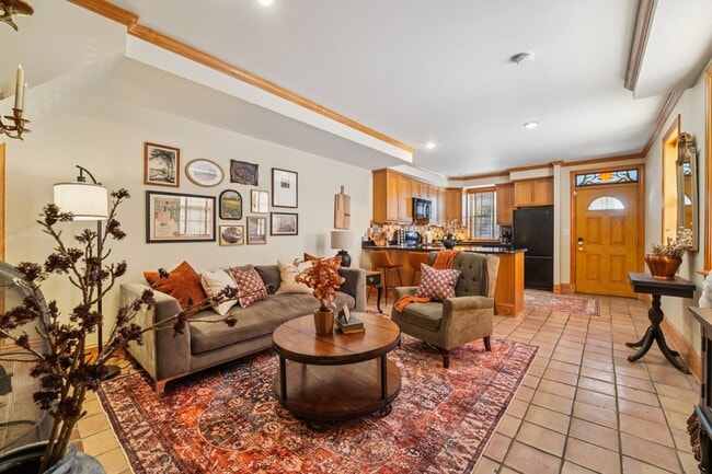 730 S Wolfe St in Baltimore, MD - Building Photo - Building Photo