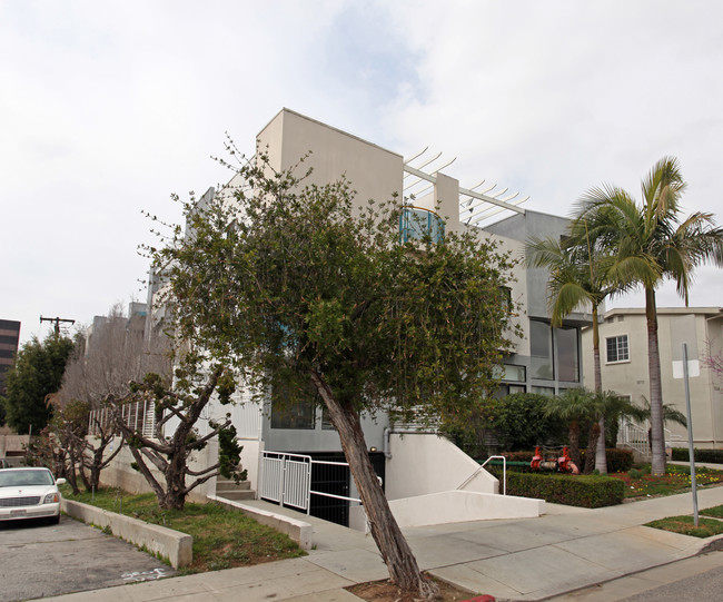 1148 Stanford St in Santa Monica, CA - Building Photo - Building Photo