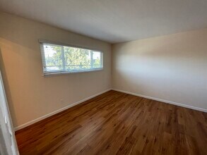 1705 Monroe St, Unit 1 in Santa Clara, CA - Building Photo - Building Photo