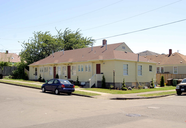 1232-1240 N Wygant St in Portland, OR - Building Photo - Building Photo