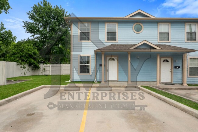 property at 819 Tidwell Rd