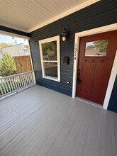 1314 Stewart Dr in Dallas, TX - Building Photo - Building Photo