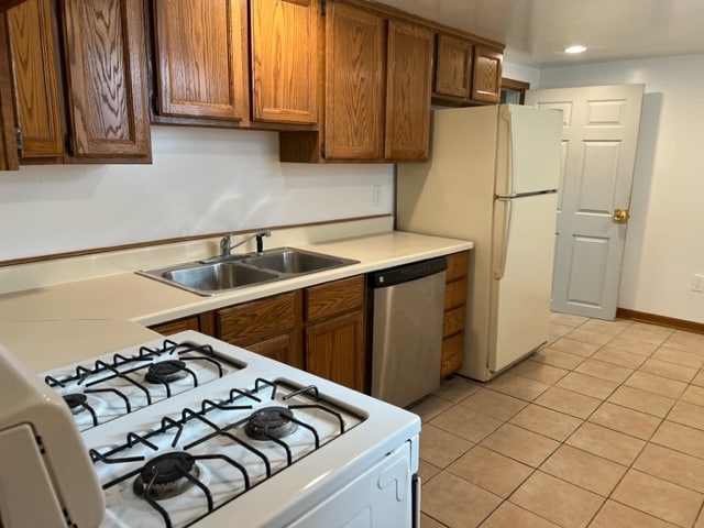 922 S Grove Ave, Unit 1 in Oak Park, IL - Foto de edificio - Building Photo